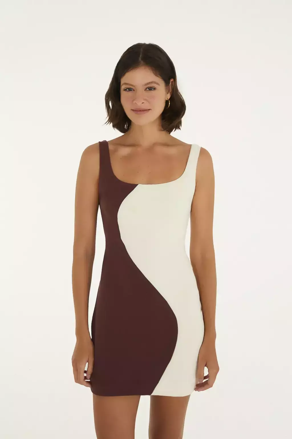 Vestido curto Farm ondas patch