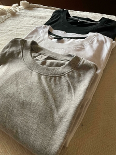 PACK X3 REMERAS BASICAS OVERSIZE - comprar online