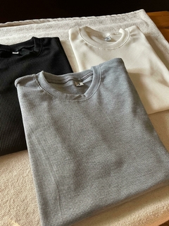 REMERAS WAFLE