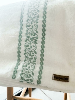 Bordado verde
