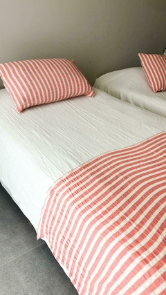 Pie de cama Rayado Coral - comprar online