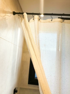 Gasa natural con nuditos
