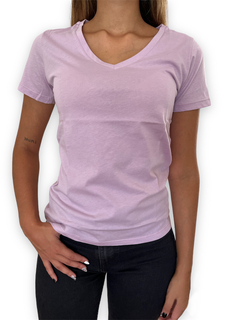 Imagen de REMERA PIMA SUAVE CUELLO V