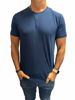 REMERA PIMA PREMIUM CUELLO REDONDO - AB
