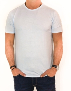 REMERA PIMA CUELLO REDONDO en internet