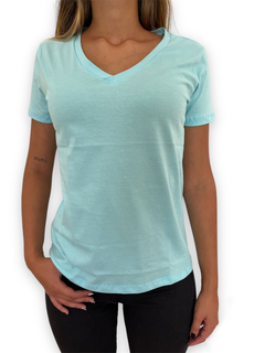 REMERA PIMA SUAVE CUELLO V - tienda online