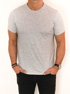 REMERA PIMA CUELLO REDONDO - tienda online