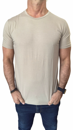 REMERA PIMA PREMIUM CUELLO REDONDO en internet