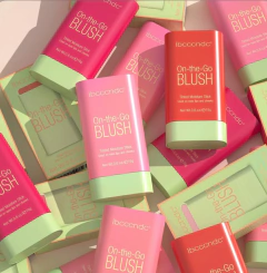 RUBOR EN BARRA ON THE GLOW BLUSH