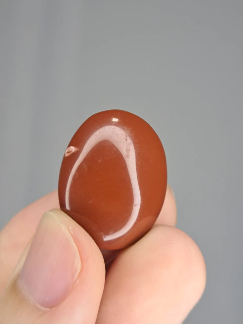 Cabochão de Jaspe Vermelho 2,4x1,9cm