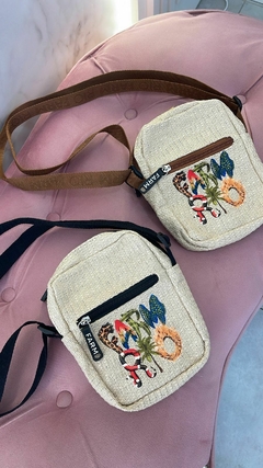 BAG FARM 1 LINHA SAMYRA na internet