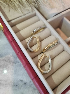 Brinco Argola Com Dois Banhos Ouro 18k e Ródio Branco - comprar online