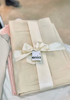 MANTEL ENIA