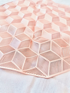 INDIVIDUAL RHOMBUS