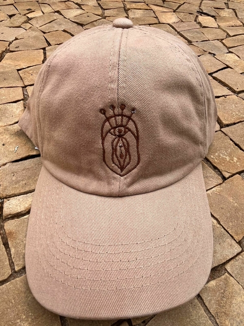 Boné Vulva Mística Arte - comprar online