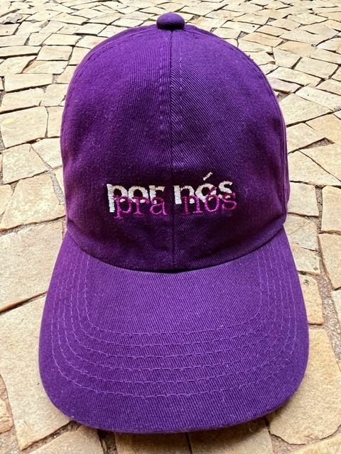 Boné Por nós, Pra nós - comprar online