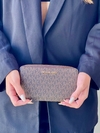 Carteira Michael Kors Marrom.