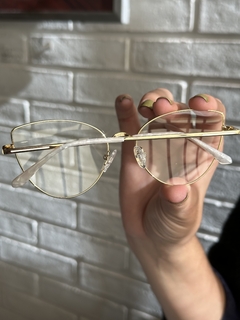 Escarlata White White