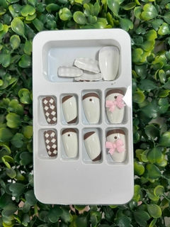 Imagen de Uñas postizas