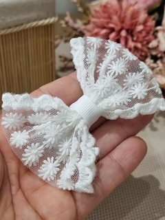 Laço luxo rendado branco - comprar online