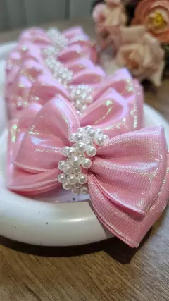 Laço Edição FESTAS 2025 rosa na internet