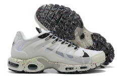 Air Max Plus Terrascape “White Black” na internet