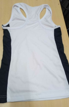 Musculosa deportiva