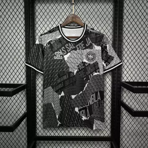 Camisa Dinamarca Treino 2024 - Hummel - Masculino Torcedor