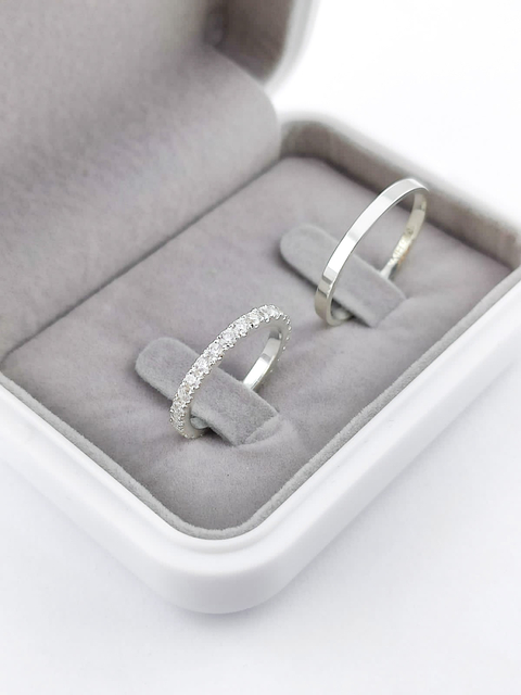 2mm - Aliança de Namoro Cravejada