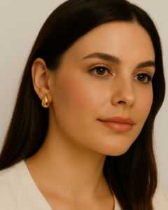 Brinco de Gota Banhado a Ouro 18k - Tamanho P - comprar online