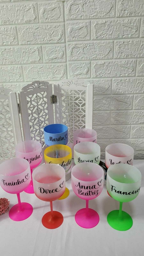 Taça Gim 480 ML com Nome em Filme de Recorte