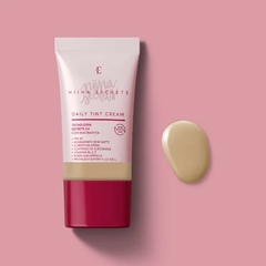 Base Líquida Daily Tint Cream Niina Secrets - Essência Cosméticos