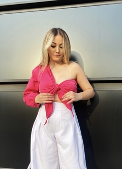 Cropped Jasmin na internet