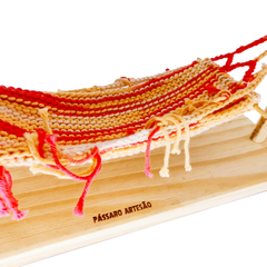 Redinha de Crochê com base Pinus para Aves. - comprar online