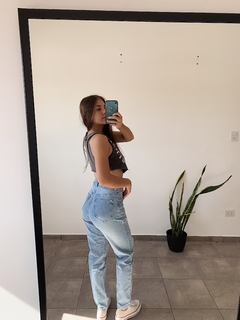 Jean Mom Halo en internet