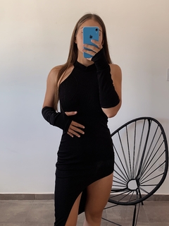 Vestido Irregular Con Mangas