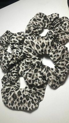 Colita Scrunchie De Tela Para Pelo X Unidad - comprar online