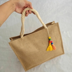 Bolsa De Praia Com Penduricalho Espaçosa Ultra Resistente 100% Ecológica