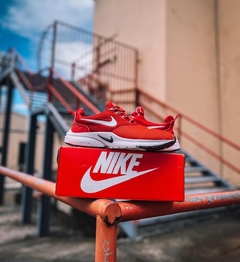 TÊNIS NIKE PRESTO REVOLUTION FEM/MASC na internet