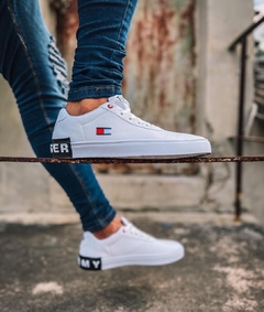 TÊNIS TOMMY HILFIGER na internet