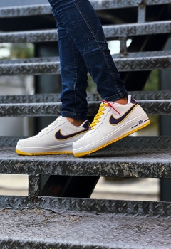 TÊNIS AIR FORCE I LAKERS na internet