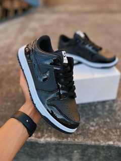 TÊNIS NIKE SB DUNK LOW - comprar online