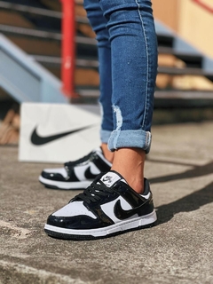 TÊNIS NIKE SB DUNK LOW na internet