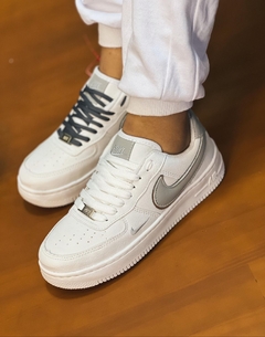 TÊNIS NIKE AIR FORCE REFLETIVO - BLENNER STORE