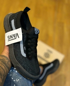 TÊNIS VANS ULTRARANGE PREMIUM FEM/MASC