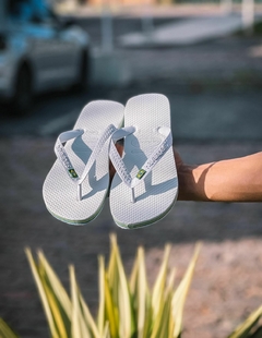 SANDÁLIAS HAVAIANAS BRASIL na internet
