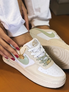 TÊNIS NIKE AIR FORCE PREMIUM