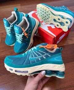 TÊNIS NIKE SHOX 4 MOLAS