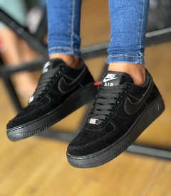 Imagem do TÊNIS AIR FORCE 1 CAMURÇA FEM/MASC