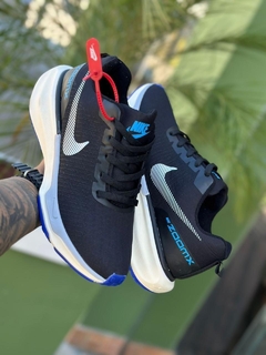 TÊNIS NIKE ESPORTIVO